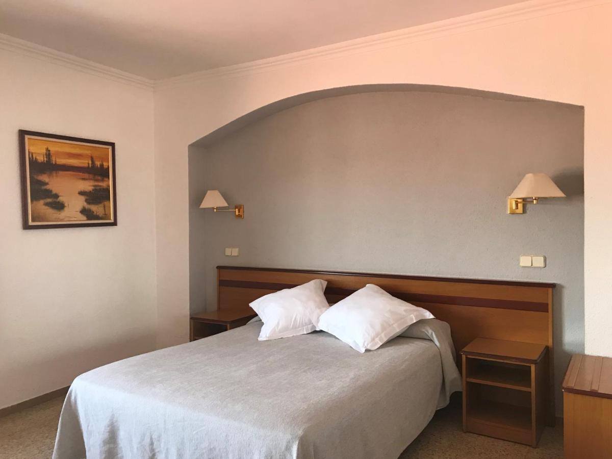 Hostal Can Pou Vidreres Exteriér fotografie