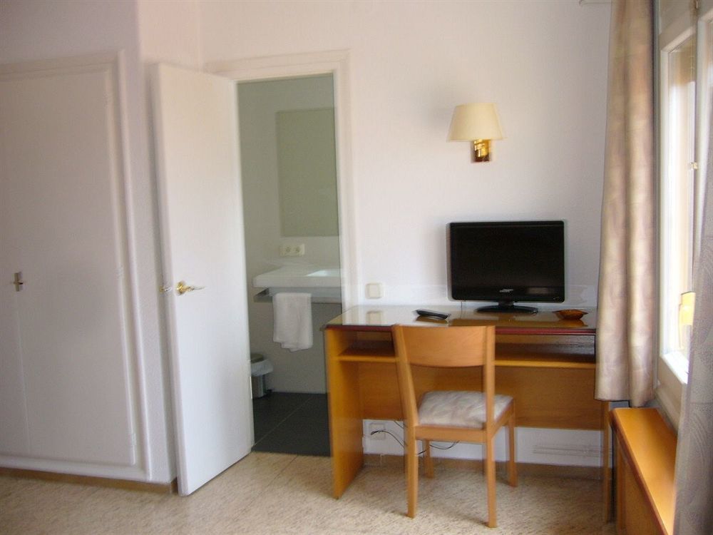Hostal Can Pou Vidreres Exteriér fotografie